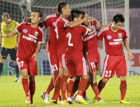 B.Bình Dương liệu có lấy lại được niềm tin nơi khán giả nhà?