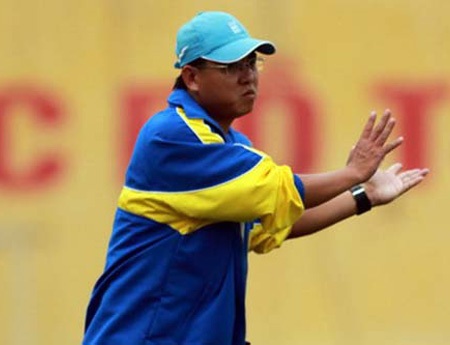 HLV Nhan Thiện Nhân (HV.An Giang) vẫn được ủng hộ, sau thành tích không tốt của đội nhà