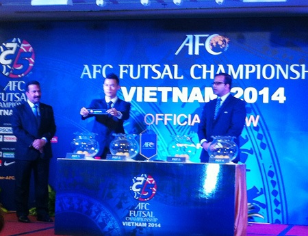 Quang cảnh lễ bốc thăm giải Futsal châu Á 2014