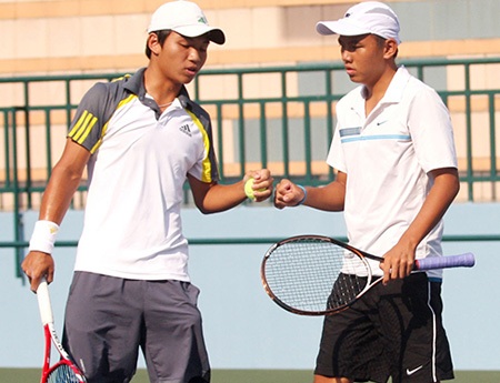 Quần vợt Việt Nam: Bao giờ tập hợp được sức mạnh?