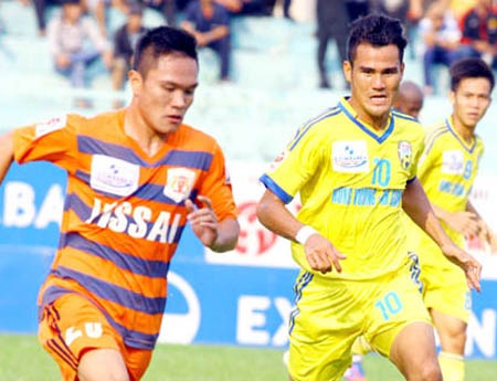 V-League có đông đội tham dự, với một số đội hành xử như con nít chẳng khác nào quả bom nổ chậm