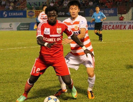 Vòng 11 V-League 2014: Rõ mặt anh tài