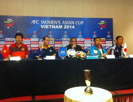 Chiếc cúp mà nhiều đội bóng muốn nâng cao nó