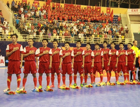 Đội tuyển futsal Việt Nam khởi đầu giải đầy khí thế