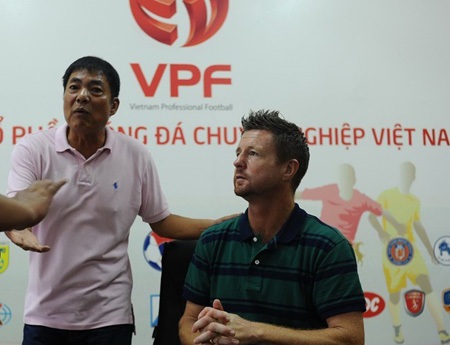 CLB Hải Phòng: Dễ quá hóa… loạn