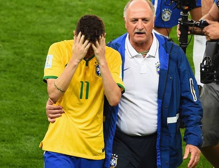 Brazil tự đánh mất thế mạnh của mình khi từ bỏ lối chơi truyền thống