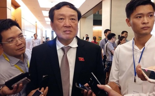 “Không trông cậy tiền thu từ tham nhũng để nuôi bộ máy chống tội phạm” - 1
Chánh án Nguyễn Hoà Bình nhấn mạnh quan điểm, không dùng tiền thu từ việc xử lý tội phạm để chi cho bộ máy chống tội phạm.