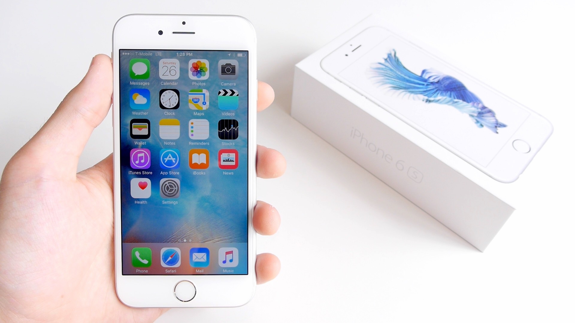 iPhone 6 bản 32GB lại giảm giá hơn 1 triệu đồng cực hấp dẫn