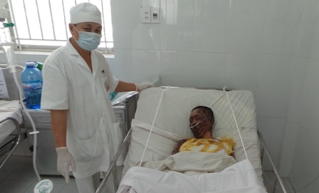 Chị Thúy Phương đang được điều trị tích cực tại khoa Bỏng