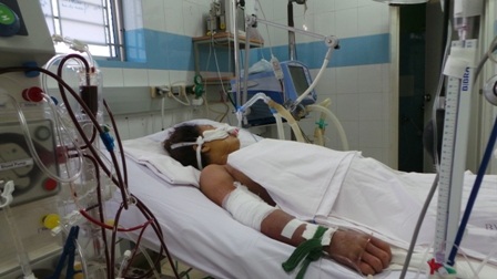 Bệnh nhân đang được điều trị tại bệnh viện Bệnh Nhiệt Đới