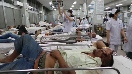 Bộ trưởng Tiến tỏ vẻ ái ngại trước tình hình tai nạn thương tích