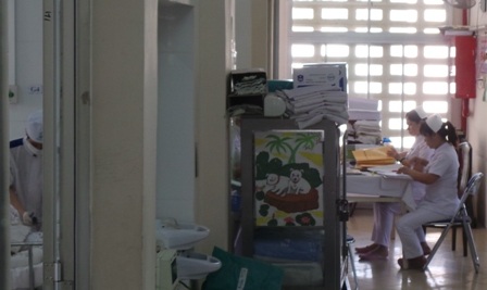 Phòng săn sóc đặc biệt, nơi 2 nạn nhân đang được điều trị