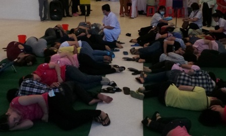 Thức ăn không đảm bảo đã gây ra nhiều vụ ngộ độc hàng loạt ở công nhân 