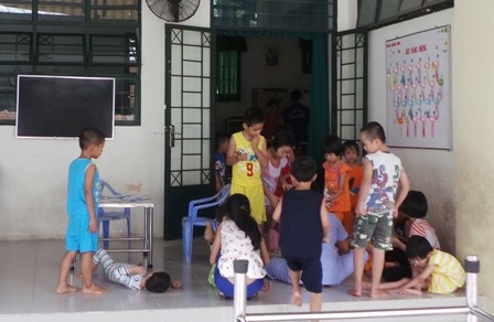 Khoa Măng non - nơi nhiều bé đã bị bảo mẫu hành hạ dã man