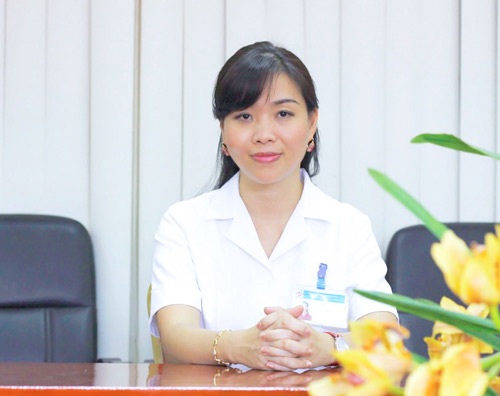 Chuyên gia tư vấn bệnh táo bón ở trẻ mẫu giáo - 1 TS.BS Phan Bích Nga – Giám đốc trung tâm khám và tư vấn Viện dinh dưỡng quốc gia Việt Nam
