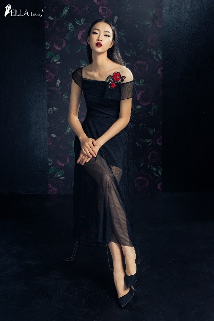 BST Hoa đêm - Nét thăng hoa trong phong cách thời trang của Bella Moda - 5 BST Hoa đêm - Nét thăng hoa trong phong cách thời trang của Bella Moda - 5