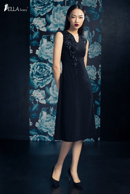 BST Hoa đêm - Nét thăng hoa trong phong cách thời trang của Bella Moda - 8 BST Hoa đêm - Nét thăng hoa trong phong cách thời trang của Bella Moda - 8