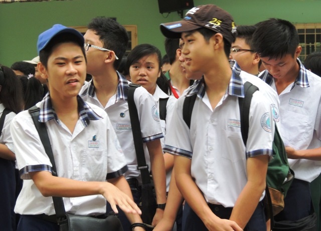 Vì sao TPHCM chưa xóa dạy thêm, học thêm trong nhà trường? - 1 Trường học ở TPHCM có thể dạy thêm với học sinh tự nguyện theo học