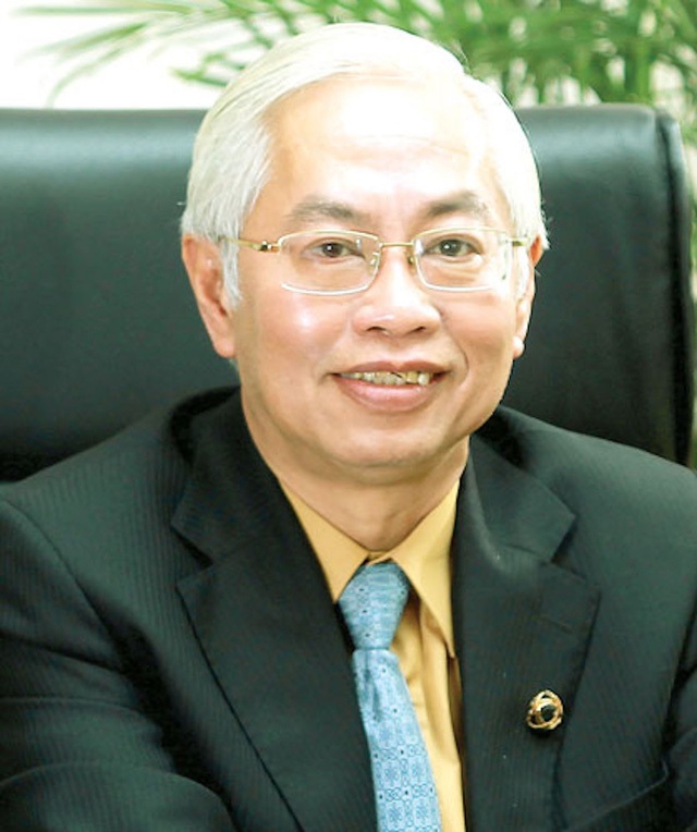 Bắt cựu "sếp" DongA Bank, ông Lê Chung Dũng "mất hút" ở nước ngoài - 1 Thông tin ông Trần Phương Bình, cựu Tổng Giám đốc Ngân hàng TMCP Đông Á (DongA Bank) bị bắt làm rúng động giới tài chính
