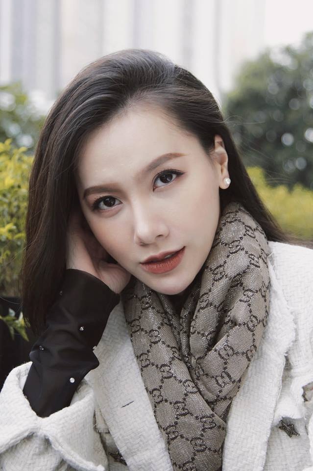 MC Minh Hà bật mí bí quyết để có được thân hình “đồng hồ cát” - 8 Gương mặt thon gọn, thanh thoát là một lợi thế của MC Minh Hà mỗi khi xuất hiện trên màn ảnh nhỏ