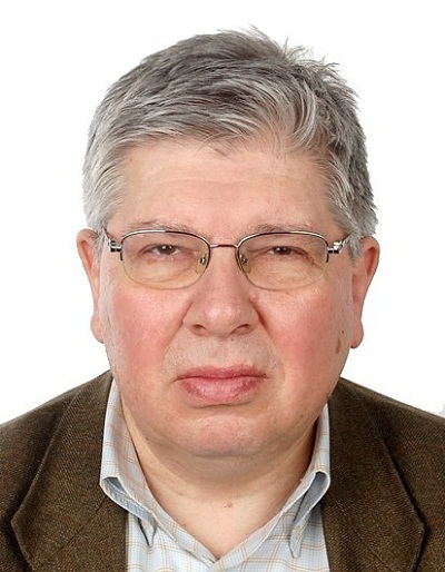 Ông
Kirill Razlogov - Chủ tịch Hội đồng giám khảo phim dài tại LHP Quốc tế Hà Nội lần
III.