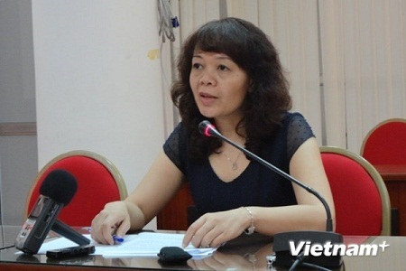 Bà Mai Thị Hương trong cuộc gặp gỡ báo chí sáng 21/10 (Ảnh: Vietnam+)