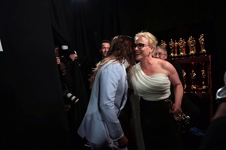 Những khoảnh khắc thú vị ở hậu trường lễ trao giải Oscar 2015 - 4 Những khoảnh khắc thú vị ở hậu trường lễ trao giải Oscar 2015