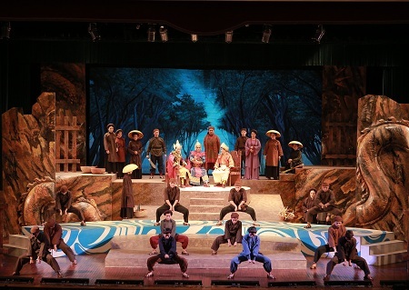 Một phân cảnh cười ra nước mắt của gia đình Mai Thúc Loan