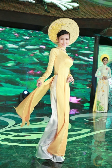 20 thí sinh đầu tiên lọt vào Chung kết Hoa hậu Việt Nam 2014 - 34 Tin: