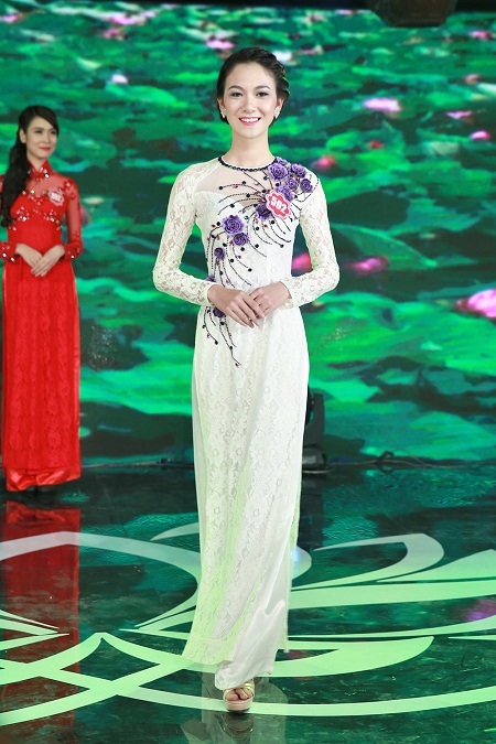 20 thí sinh đầu tiên lọt vào Chung kết Hoa hậu Việt Nam 2014 - 38 Tin: