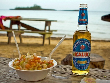 Phở là một trong 43 món phải ăn trong đời - 12 Salad ốc xà cừ ở
Bahamas.