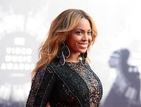 Beyonce earns 2,400 billion VND in a year