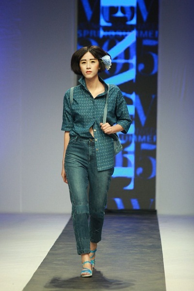 GenViet Jeans - cuộc chơi say mê của Jeans - 17 Phần trình diễn của Hoa hậu Thùy Dung trong BST mới nhất mây tre đan của GenViet