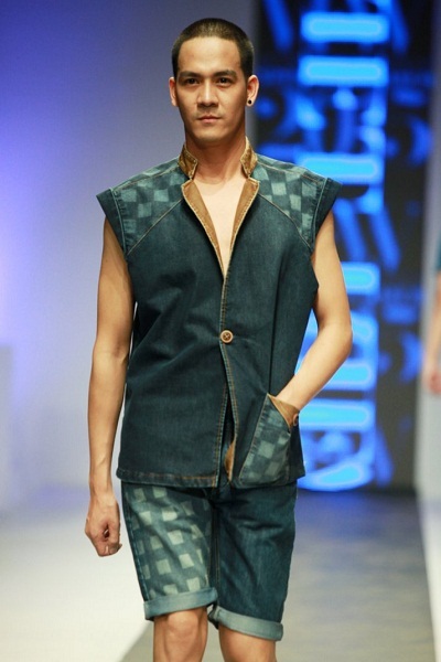 GenViet Jeans - cuộc chơi say mê của Jeans - 25 Phần trình diễn của Hoa hậu Thùy Dung trong BST mới nhất mây tre đan của GenViet