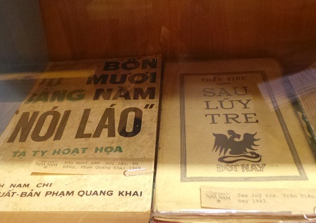 Những cuốn sách “vang
bóng một thời”