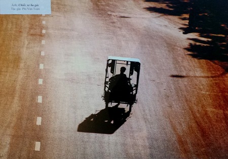 Chiếc xe ba gác - Phi Văn Toán