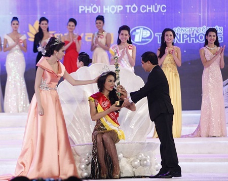Nguyễn Cao Kỳ Duyên đăng quang Hoa hậu Việt Nam 2014