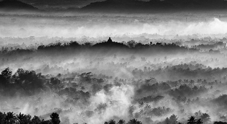 Thắng
giải ở hạng mục này là nhiếp ảnh gia Johnny Haglund đến từ Na Uy.