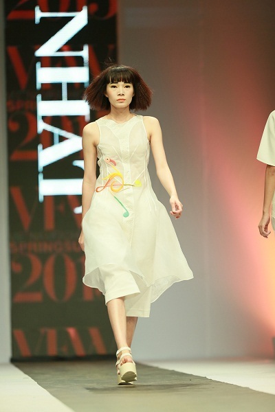 Tin vui bất ngờ đến từ đêm thứ 3 của Tuần lễ thời trang VN Xuân hè 2015