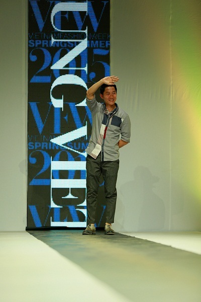 NTK Hùng Việt. Anh cũng là NTK khép lại đêm diễn thứ 2 của