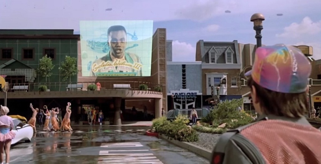 Chúng ta cũng chưa thấy
xuất hiện những bảng quảng cáo làm theo công nghệ hologram.