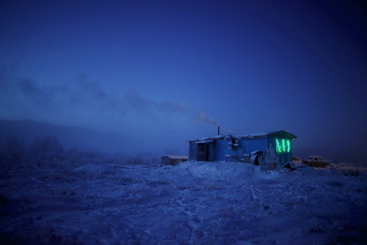Hình ảnh đón năm mới ở nơi -50 độ C - 11 Từ
Yakutsk tới ngôi làng Oymyakon là một sự thay đổi đột ngột bởi chênh lệch nhiệt
độ lên tới 16