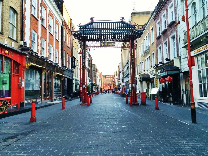 Hình ảnh những đường phố vắng lặng trong ngày đầu năm - 5 Khu phố Tàu China Town, Soho