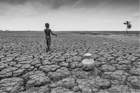 Việt Nam trong bộ ảnh “Sự đói nghèo và niềm hy vọng” của Mỹ - 15 Bangladesh: