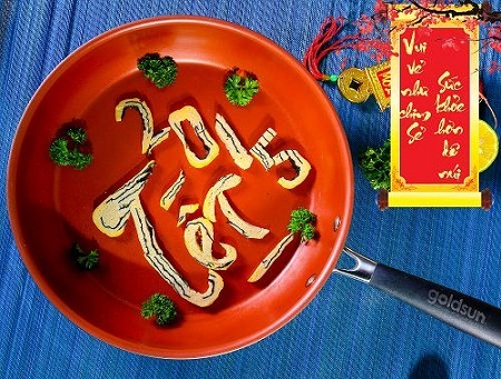 2.	Đong cho đầy hạnh phúc - Gói cho trọn lộc tài - Giữ cho mãi an khang - Thắt cho chặt phú quý.