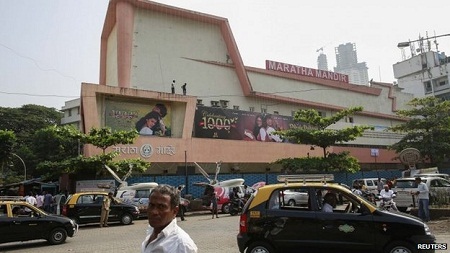 Bộ phim chiếu suốt 20 năm tại một rạp ở Ấn Độ - 3 Rạp
Maratha Mandir lần đầu tiên chiếu bộ phim này hồi tháng 10/1995.