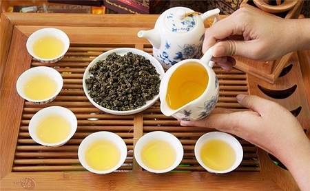 Ngày xuân nói chuyện thưởng trà - 1 Thêm ấm áp, thêm sẻ chia