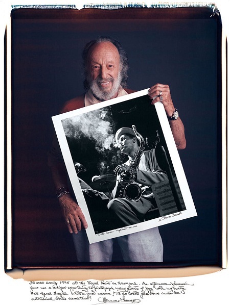 Nick Út xuất hiện trong cuốn sách về những tay máy lừng danh thế giới - 14 Herman Leonard và bức “Các
nghệ sĩ nhạc Jazz”: