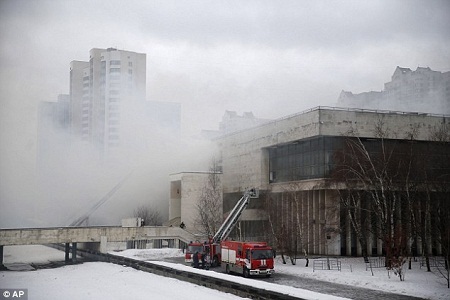 Hỏa hoạn cháy thư viện như “Chernobyl trong văn hóa” ở Nga - 2 Thư
viện này chứa đựng kho tài liệu quý giá không chỉ đối với nước Nga mà còn đối với
thế giới.