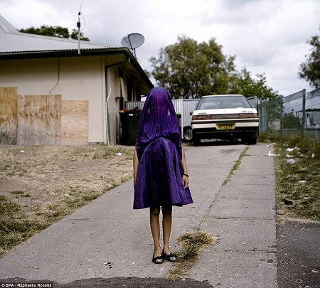 Giải
nhất ảnh đơn ở hạng mục Ảnh chân dung (Portraits) - Raphaella Rosella (Úc):